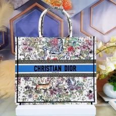 Christian Dior Shopping Bags